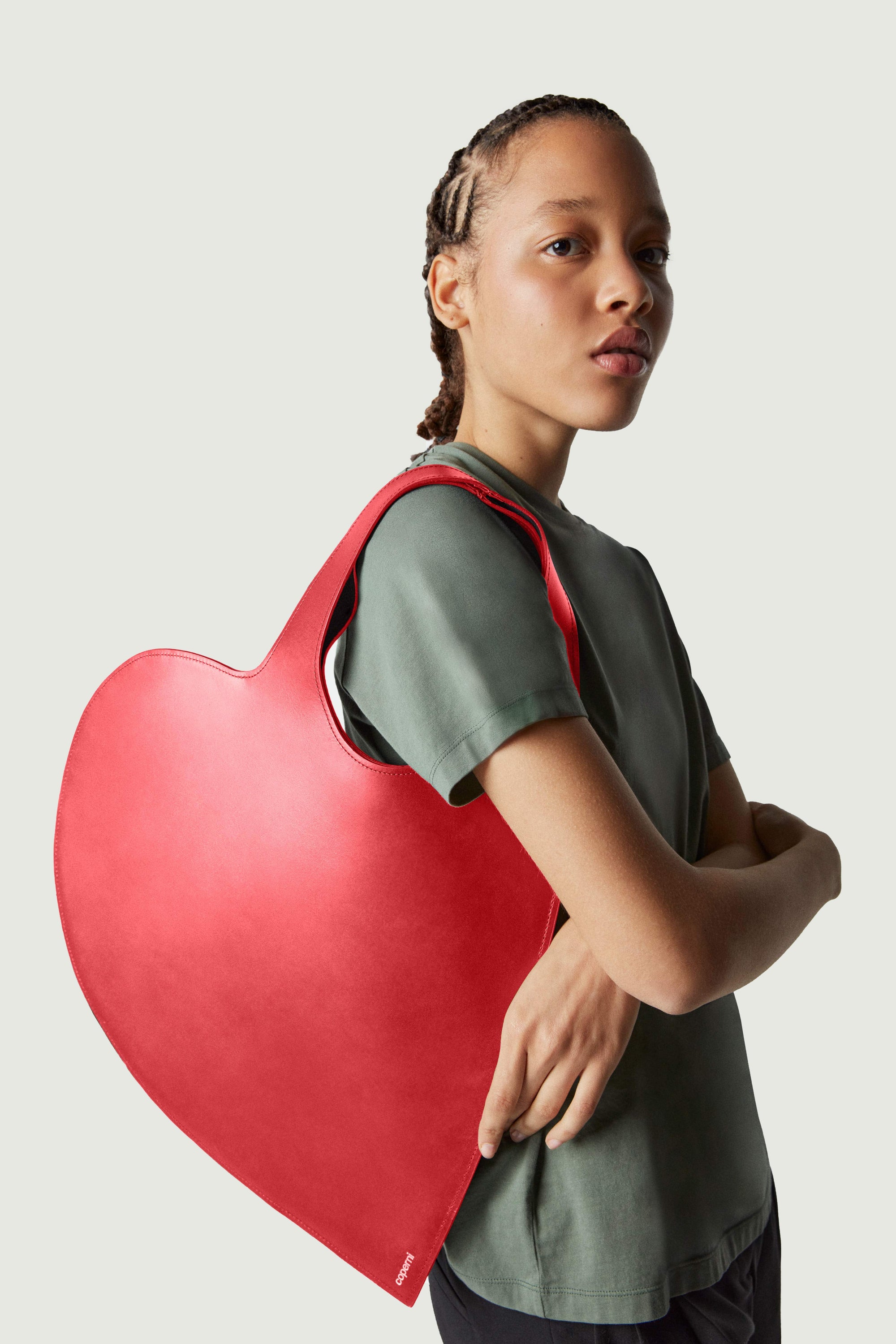 Does anyone own a Coperni swipe bag, and what are your thoughts? :  r/femalefashionadvice